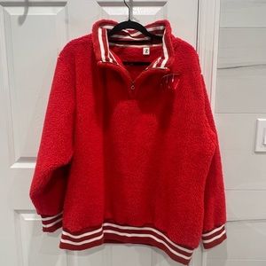 University of Wisconsin - Madison, Red Sweatshirt